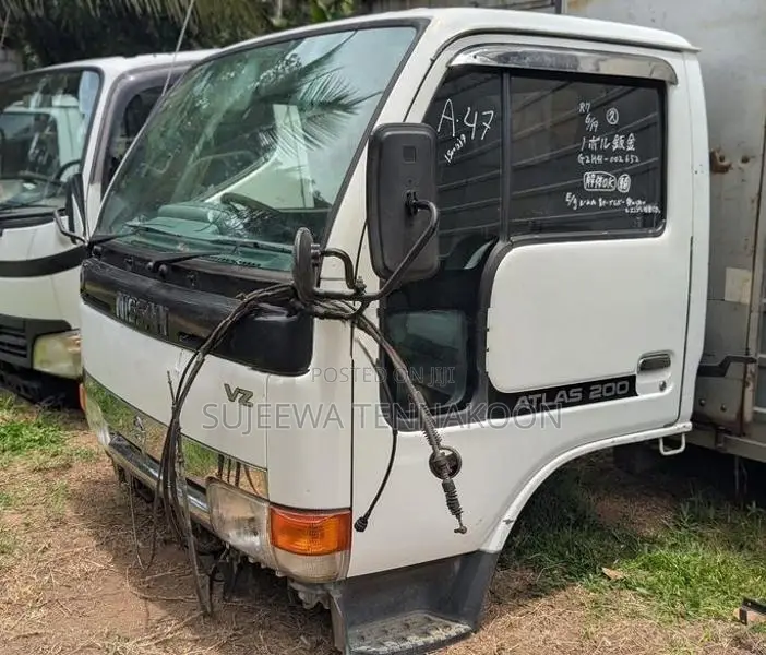 Nissan Atlas Cabin 24V