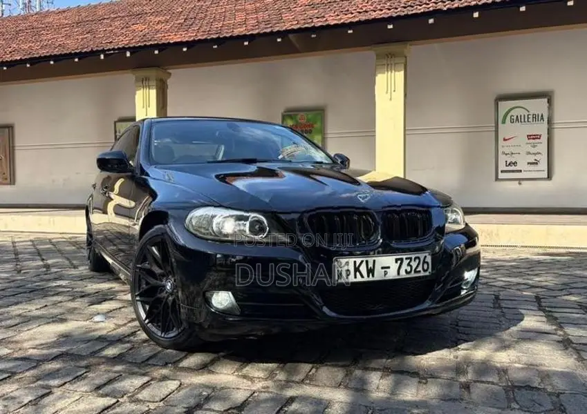 BMW 320i E90 2011