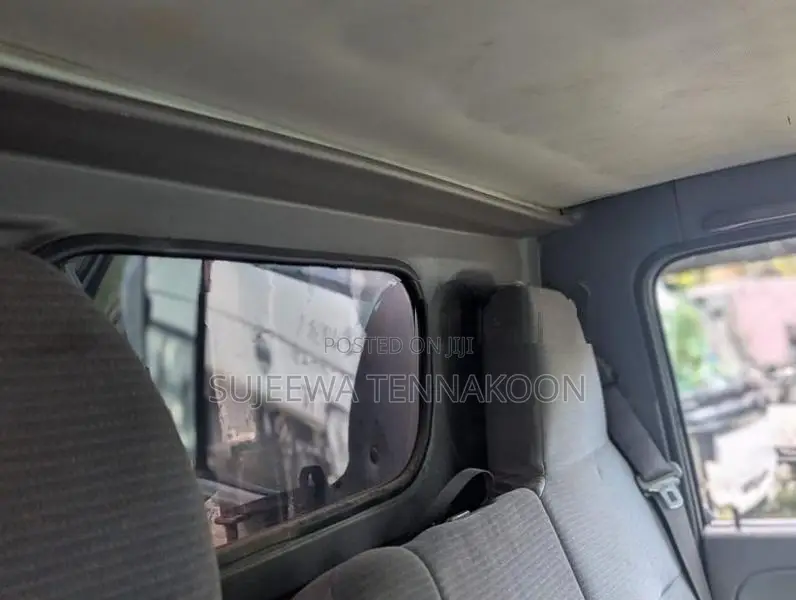 Nissan Atlas Cabin 24V