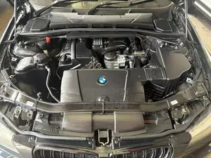 BMW 320i E90 2011