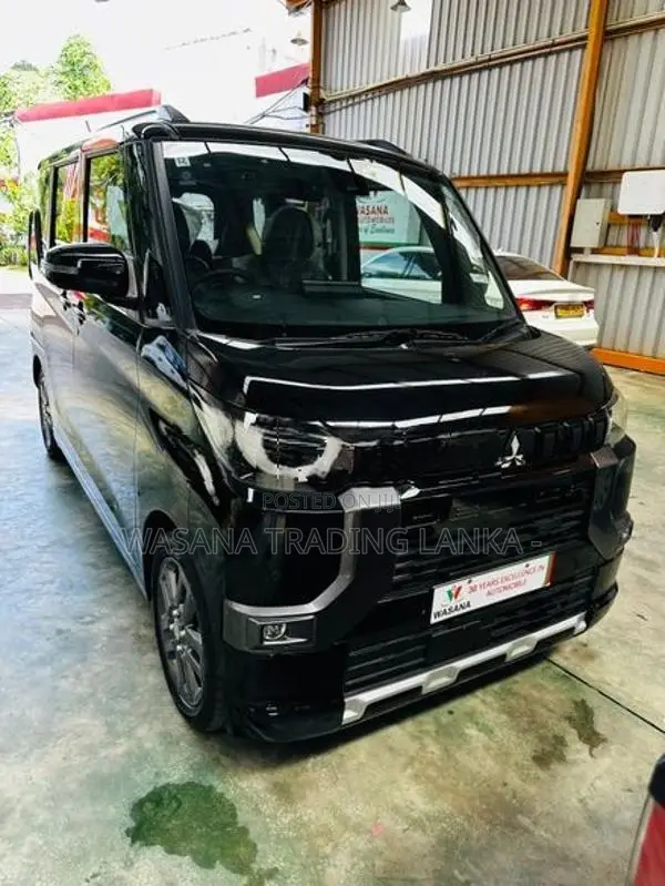 Mitsubishi Delica T Premium highest 2024