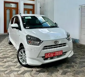 Daihatsu Mira ES 2025