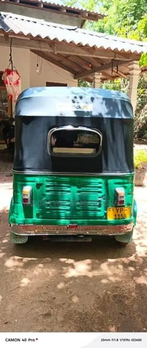 Bajaj RE 2011