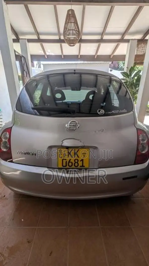Nissan March 2008