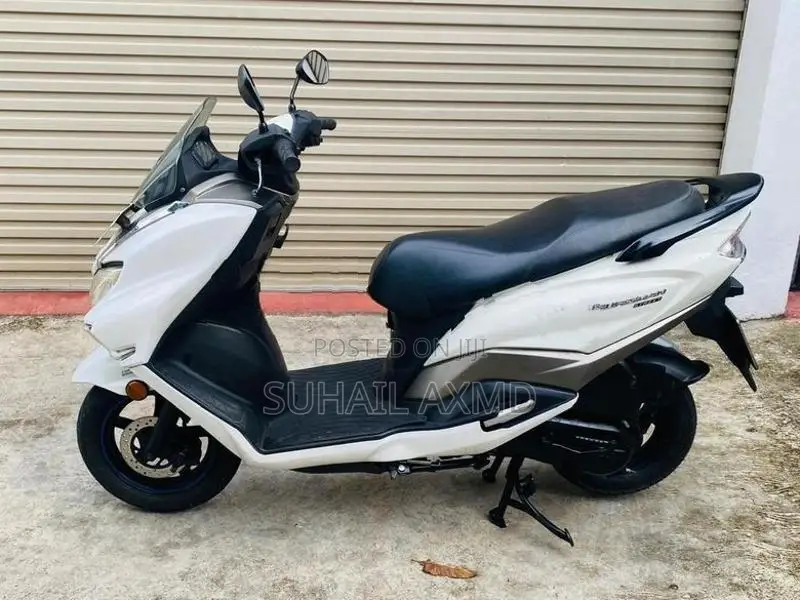 Suzuki Avenis 125 Avnis 2021