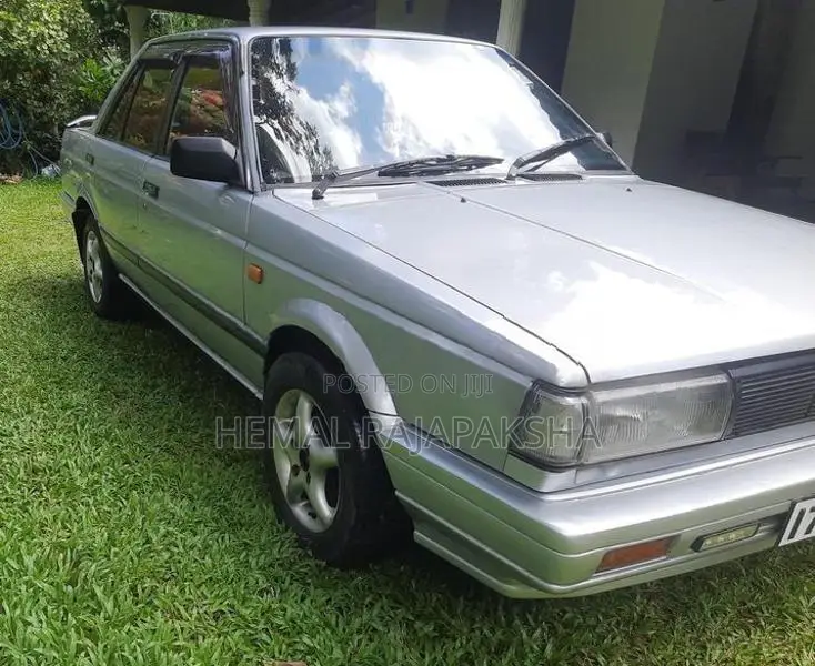Nissan Sunny Trad 1987