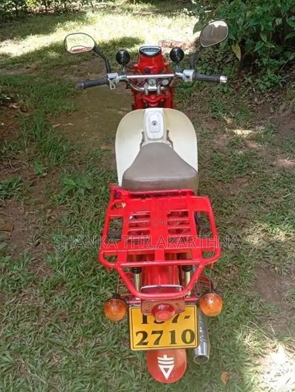 Honda MD MD90 Red 1996