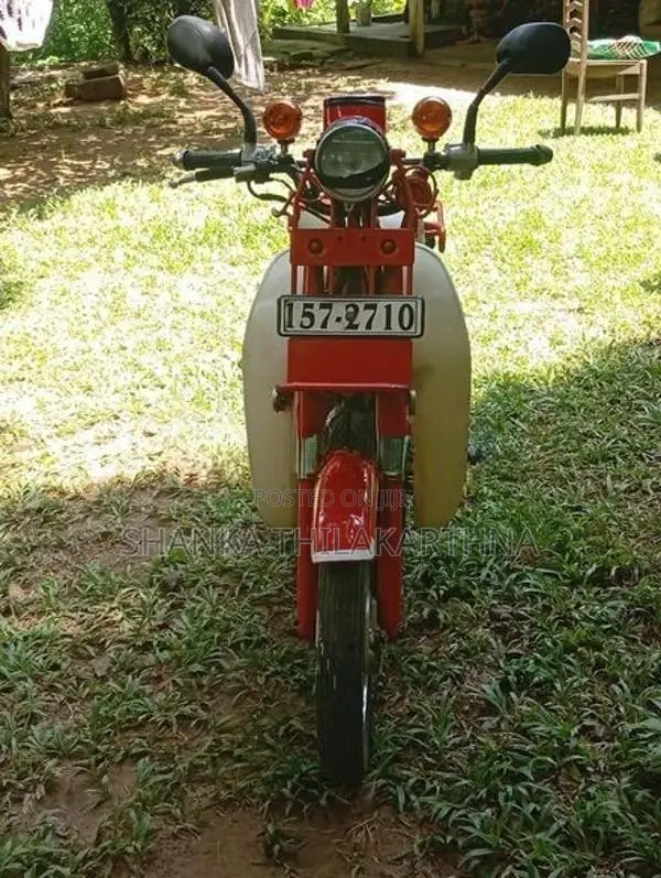 Honda MD MD90 Red 1996