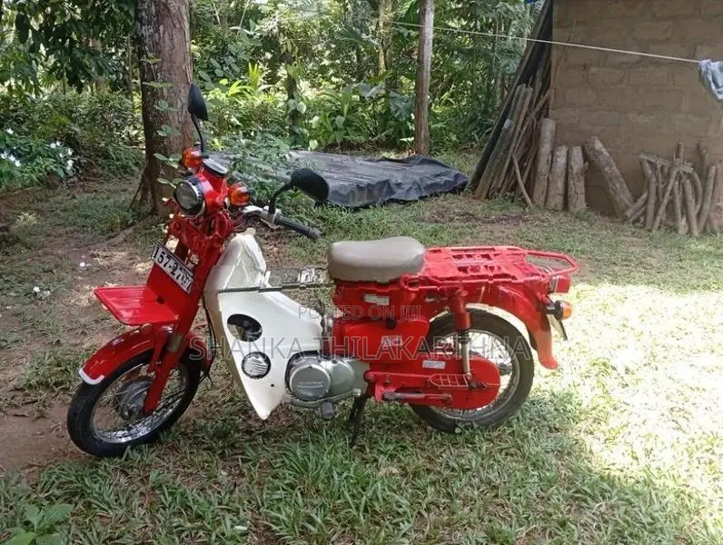 Honda MD MD90 Red 1996