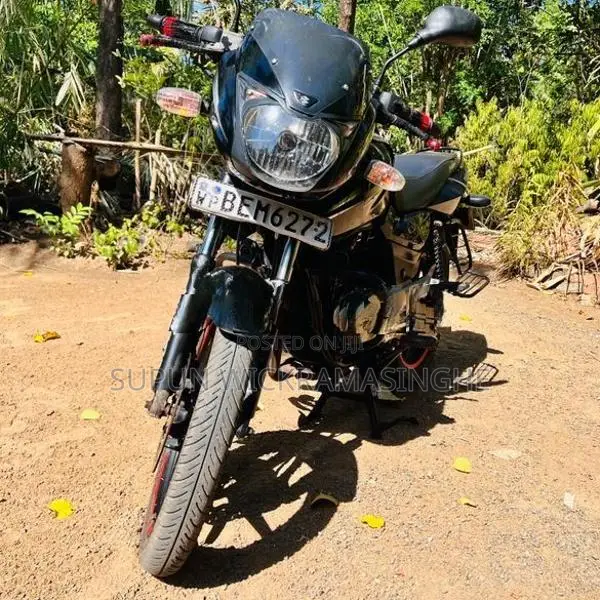 Bajaj Pulsar 150 2016