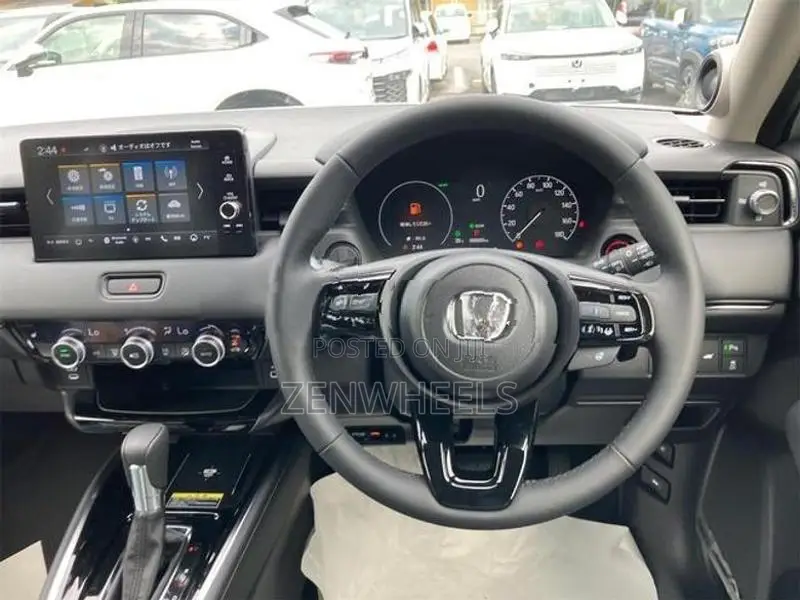 Honda Vezel Z Premium 2026