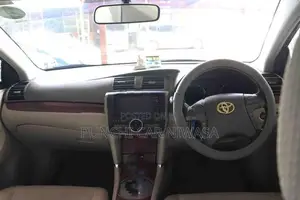 Toyota Premio 2010