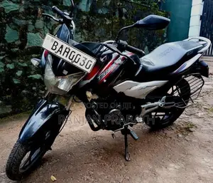 Bajaj Discover 125 2012