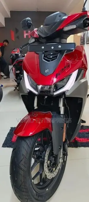 Hero XOOM 125R 2026