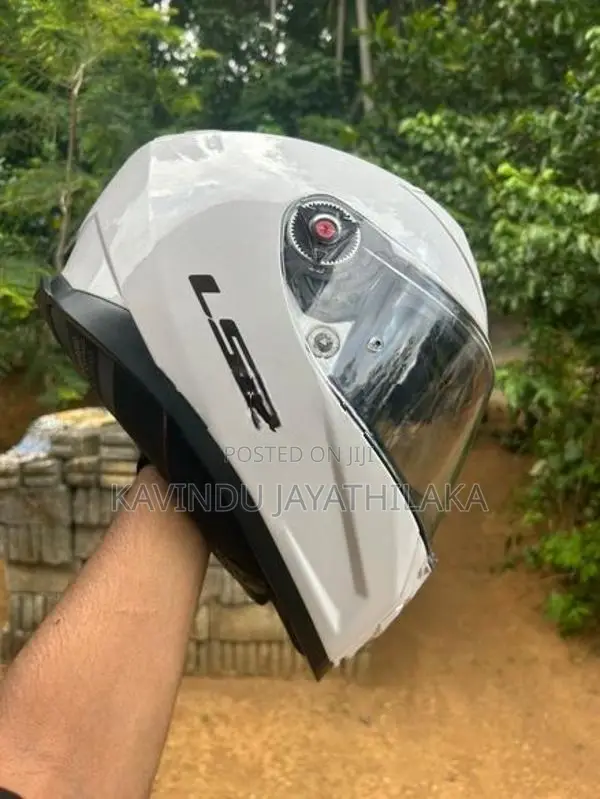 LS2 Evo Helmet