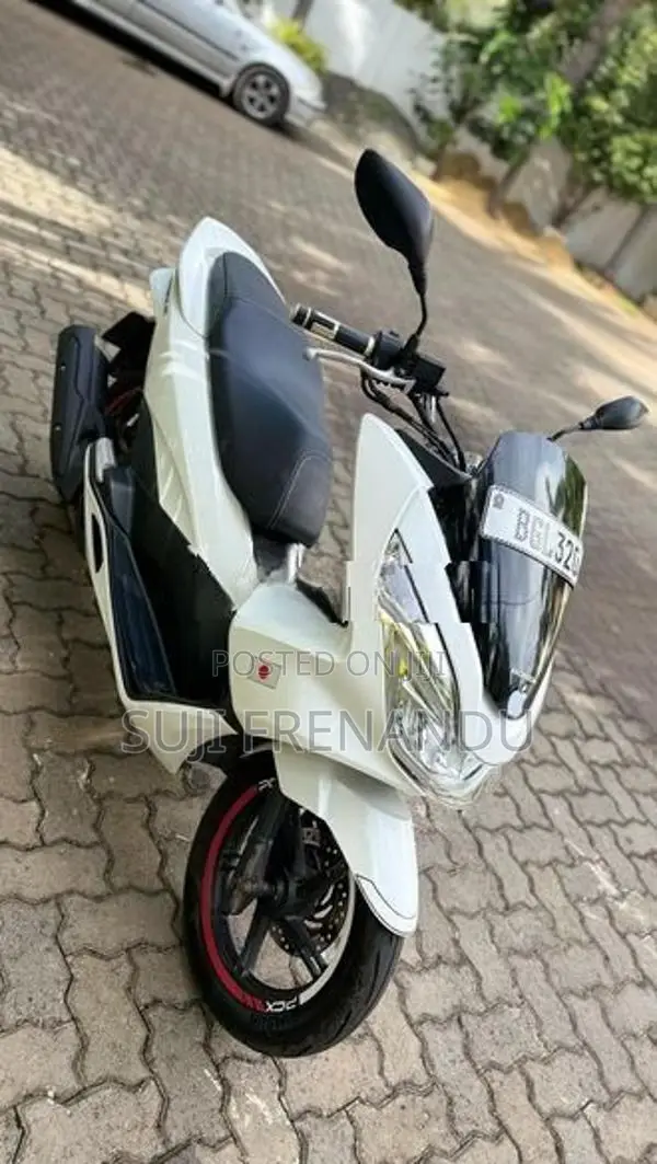 Honda PCX 125 2016