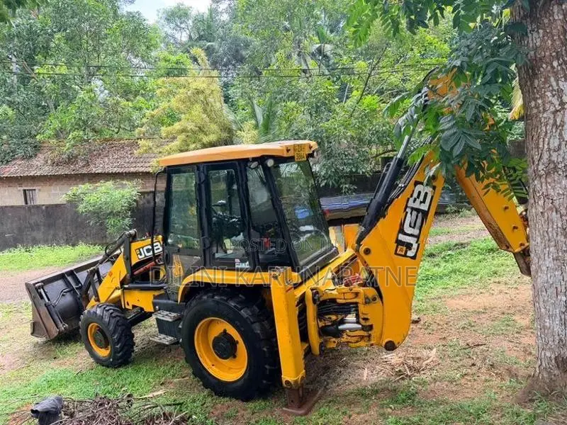 JCB 3DX Loader
