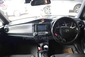 Toyota Axio 2017