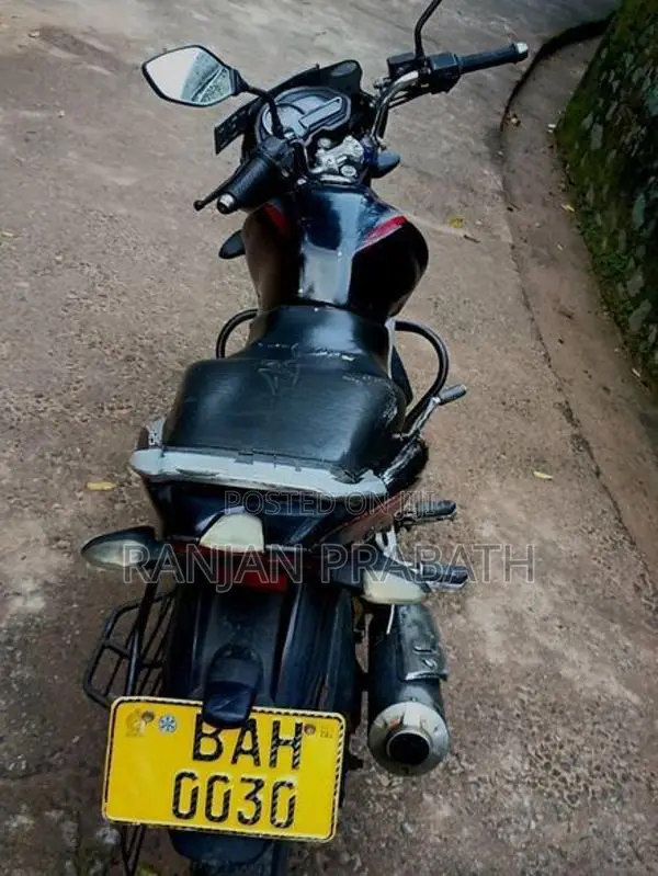Bajaj Discover 125 2012