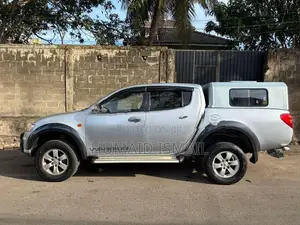 Mitsubishi L200 Warrior 2007