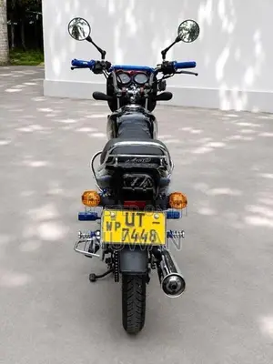 Bajaj CT100 2010