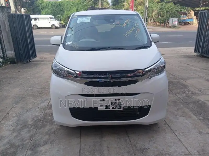 Mitsubishi eK Wagon 2024