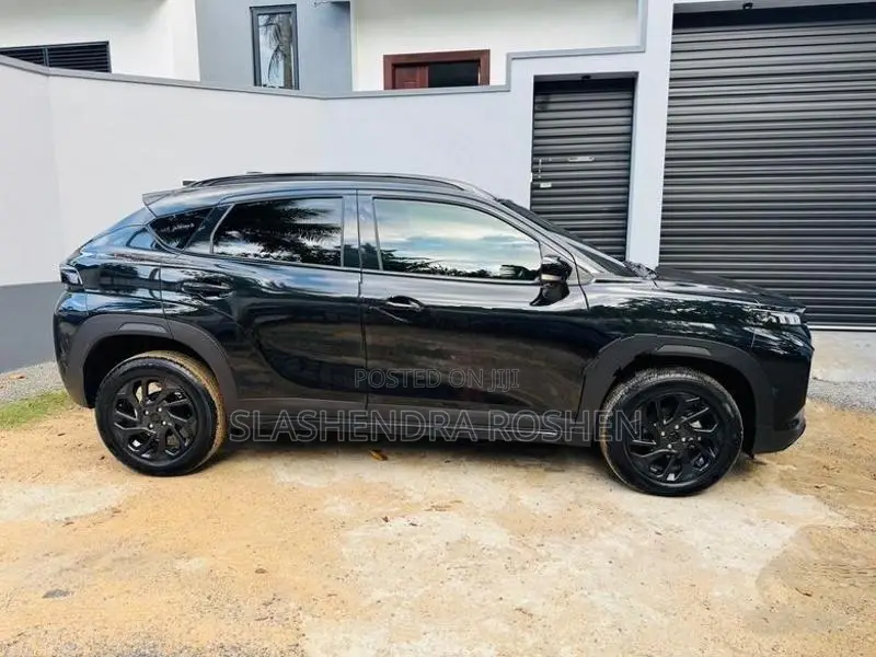 Suzuki Fronx 2025