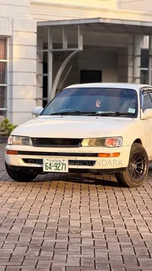 Toyota Corolla CE100 1991