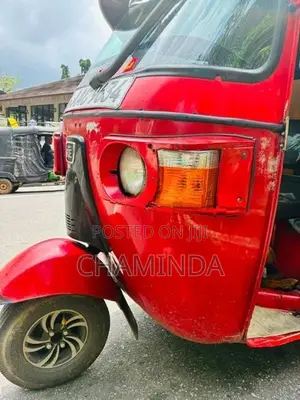 Bajaj RE 4 Stroke 2012