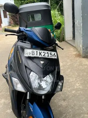 Yamaha RayZR 2019