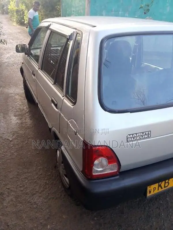 Maruti Suzuki 800 2006