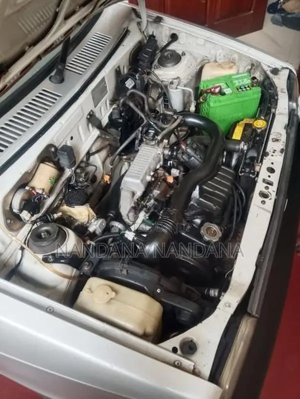 Maruti Suzuki 800 2006
