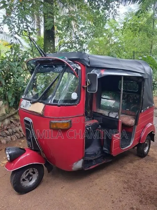 Bajaj RE 2008