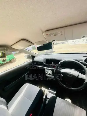 Daihatsu Mira 2019