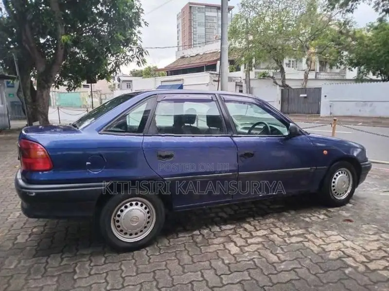 Opel Astra 1996