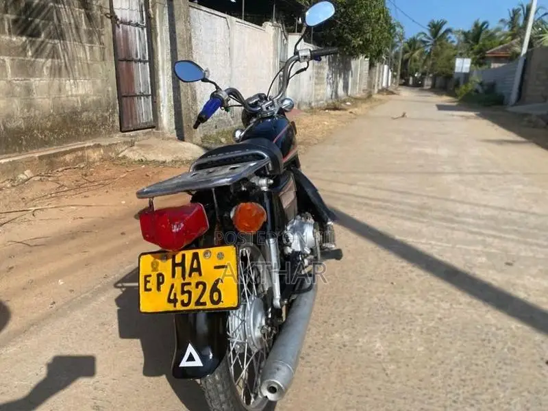 Hero CD50 2002