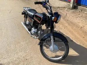 Hero CD50 2002