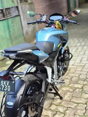 Bajaj Pulsar N160 Premium 2026