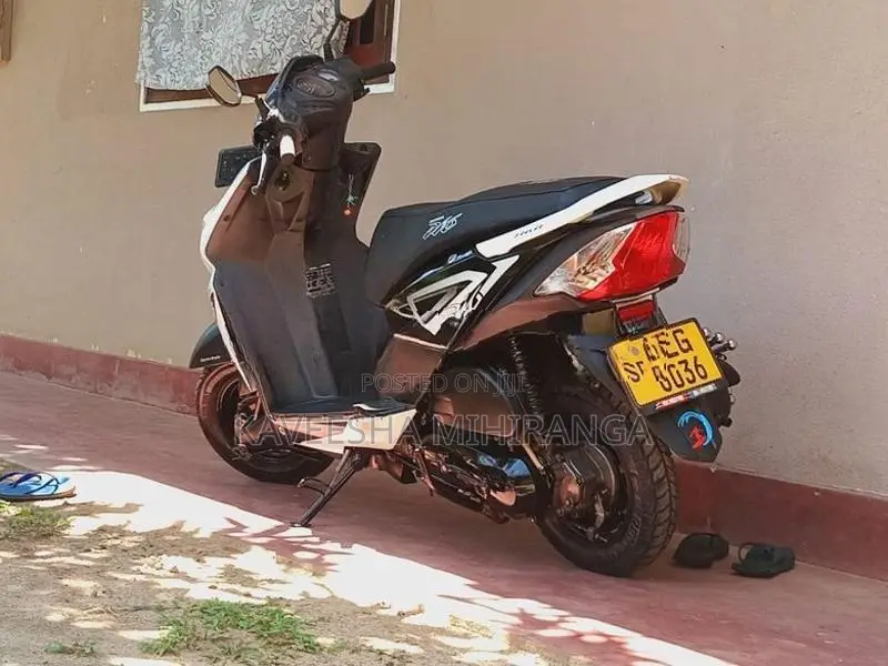 Honda Dio 2017