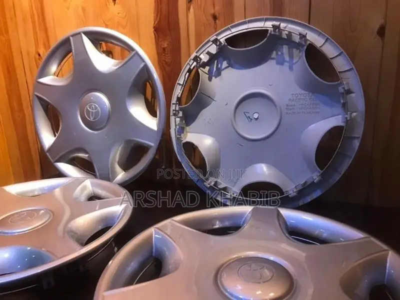 Dolphin 15" Wheel Cup Set