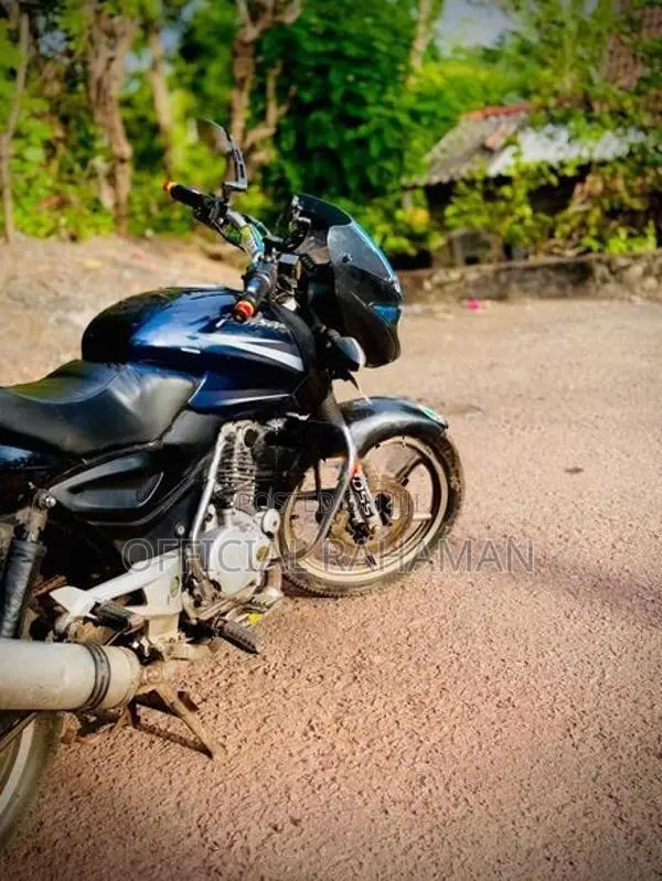 Bajaj Pulsar 150 2012