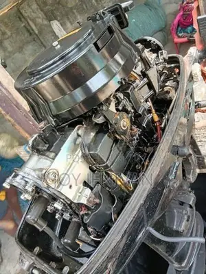 Outboard Engine 25HP Suzuki