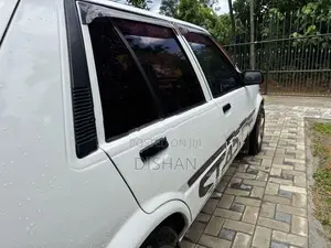 Toyota Starlet NP70 1987