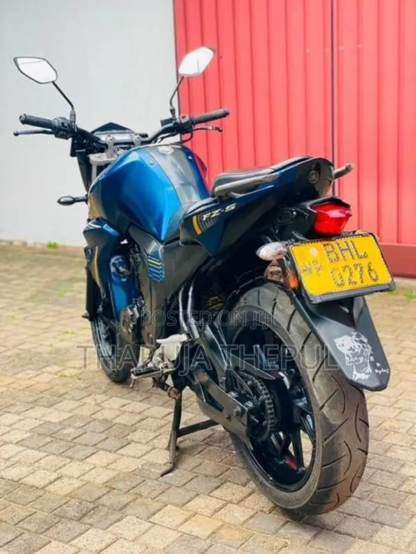 Yamaha FZ V2 Anniversary 2019