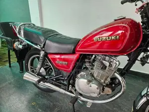 Suzuki GN 125 2018