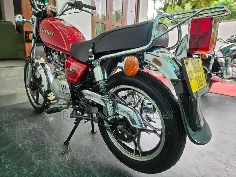 Suzuki GN 125 2018