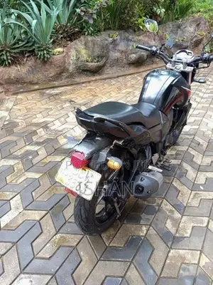 Yamaha FZ 2014