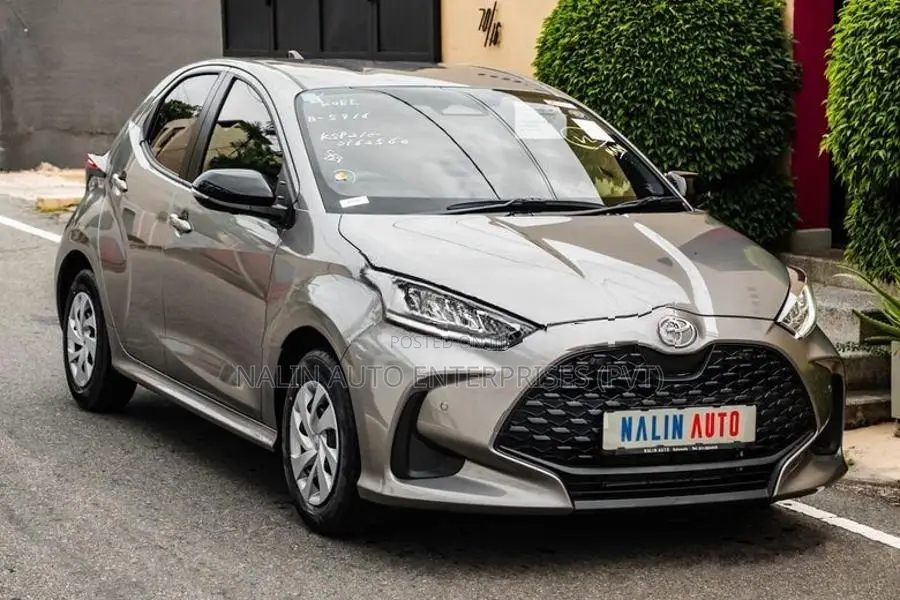 Toyota Yaris G-LED Bronze 2026