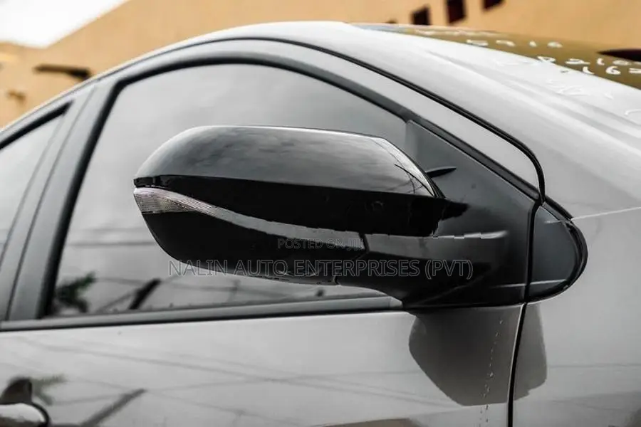Toyota Yaris G-LED Bronze 2026