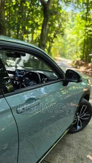 Honda Vezel Z Premium 2026